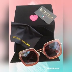 Bertha square Italian sunglasses with authenticity card